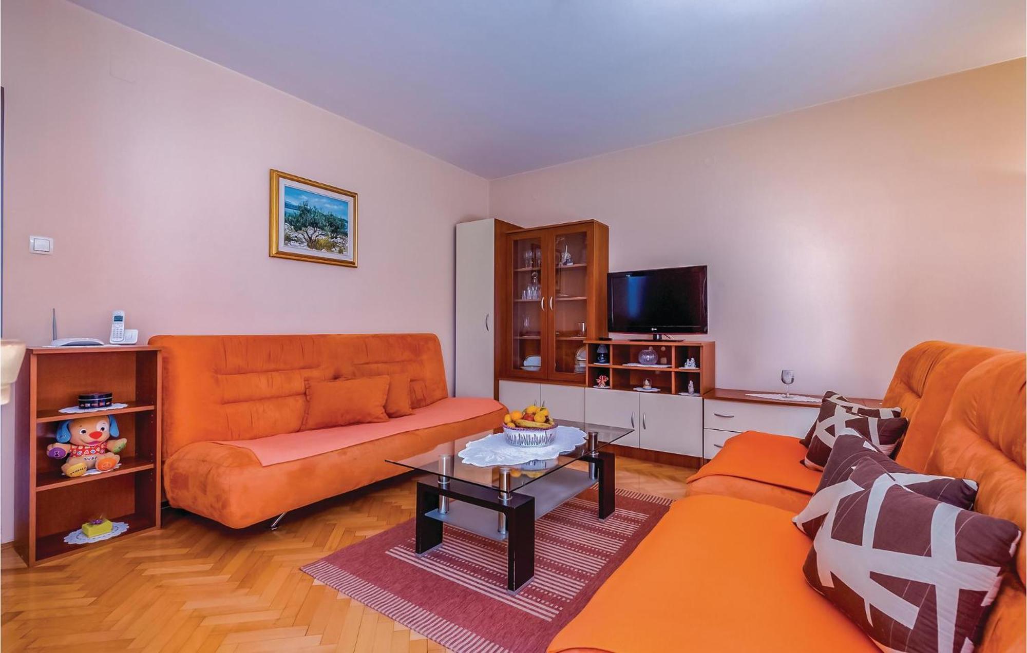 Beautiful Apartment In נובי ווינודולסקי מראה חיצוני תמונה