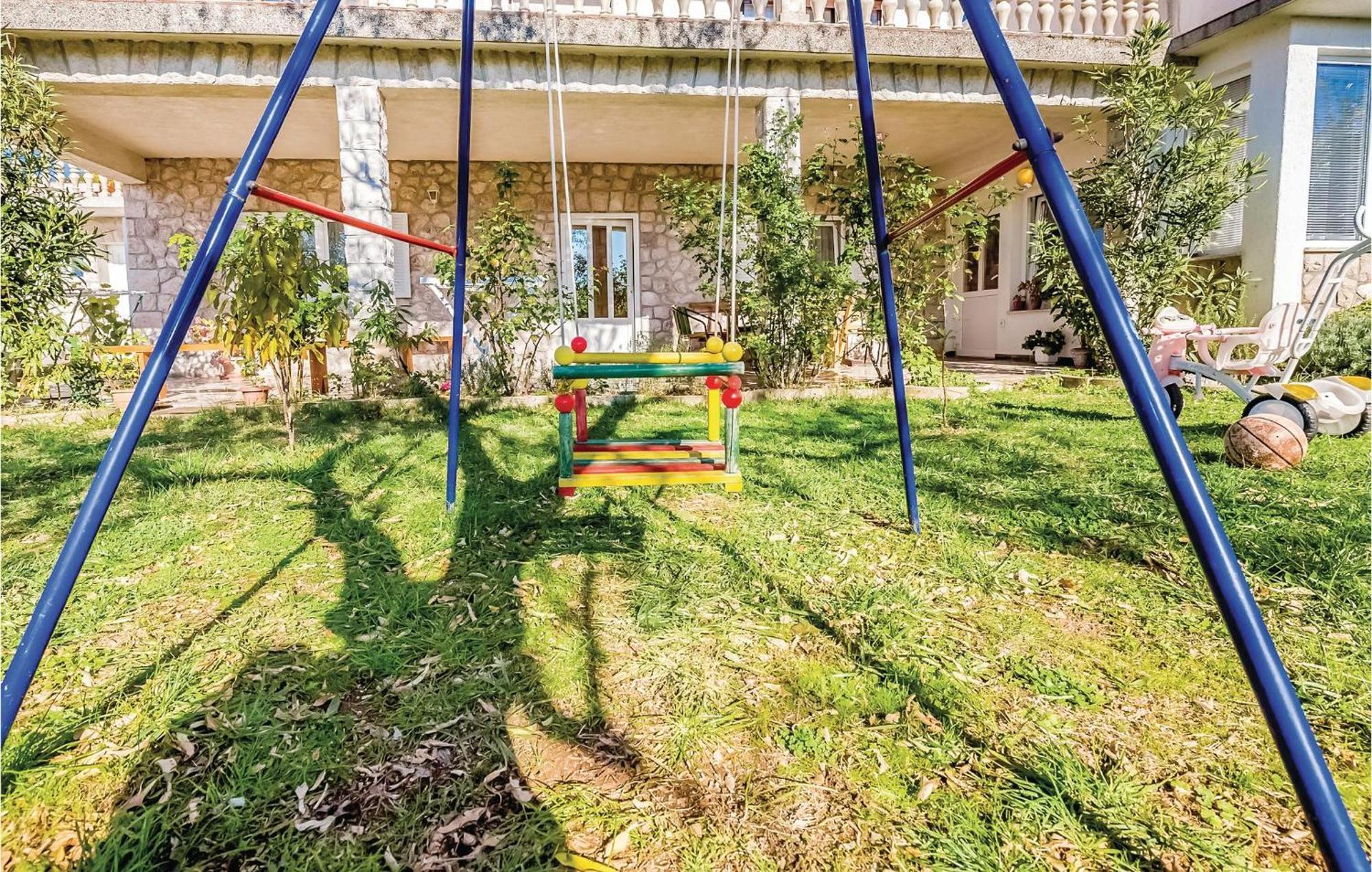 Beautiful Apartment In נובי ווינודולסקי מראה חיצוני תמונה